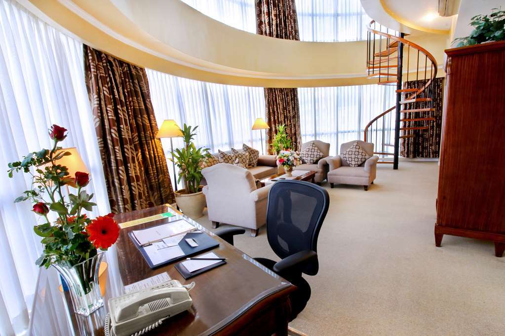 Oxford Suites Makati Makati City Bagian luar foto